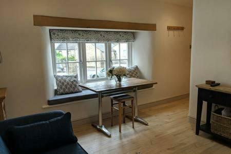 Skittles - Charming One Bedroom Apartment - Parking - Easy Access To Bath 博克斯 外观 照片