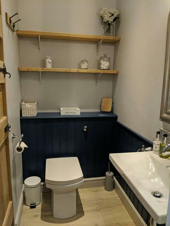 Skittles - Charming One Bedroom Apartment - Parking - Easy Access To Bath 博克斯 外观 照片